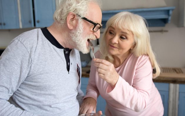 Quelle est la meilleure mutuelle senior en 2025 ? Comparatif et conseils listepro