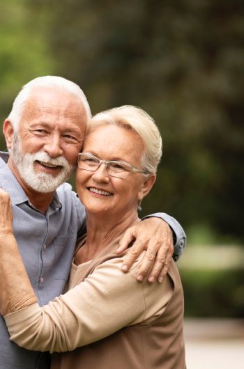 Mutuelle santé senior : comment anticiper ses besoins après 60 ans ? listepro